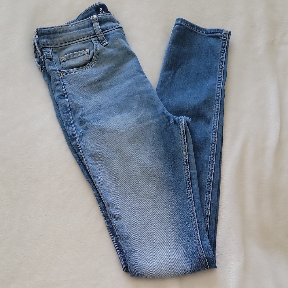 Hollister Women's High Rise Jeans - Medium Blue